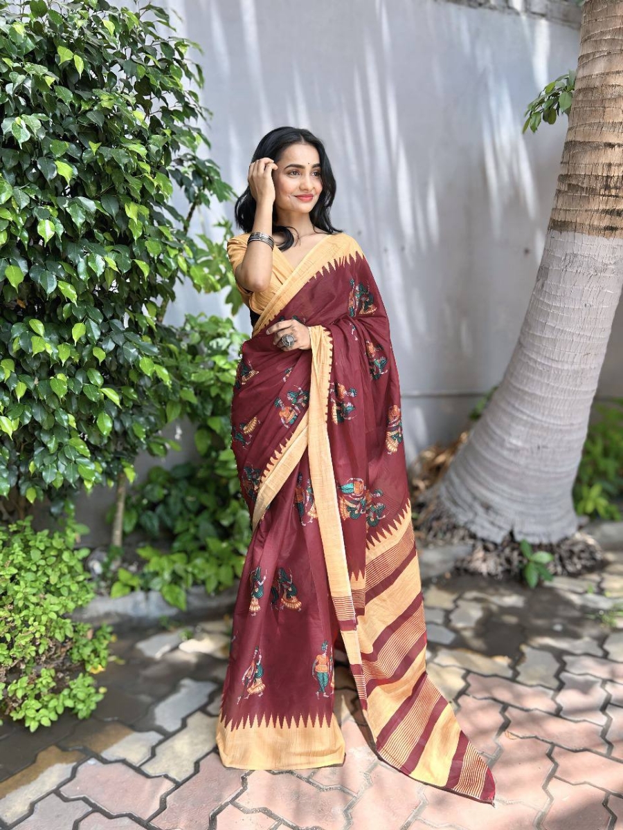 Picture of The Maroon Cotton Printed Saree You've Been Waiting For