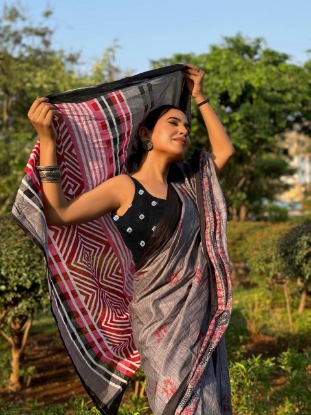 Picture of Soft Cotton Block Printed Saree With Gray Color