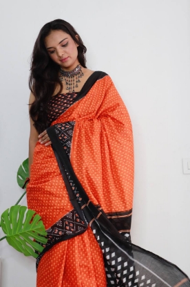 Picture of Soft Cotton Jaipur Block Print Saree With Two Colors