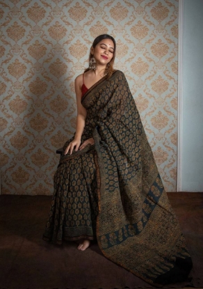 Picture of  Pure Cotton With Green & Copper Zari Block Prints Saree