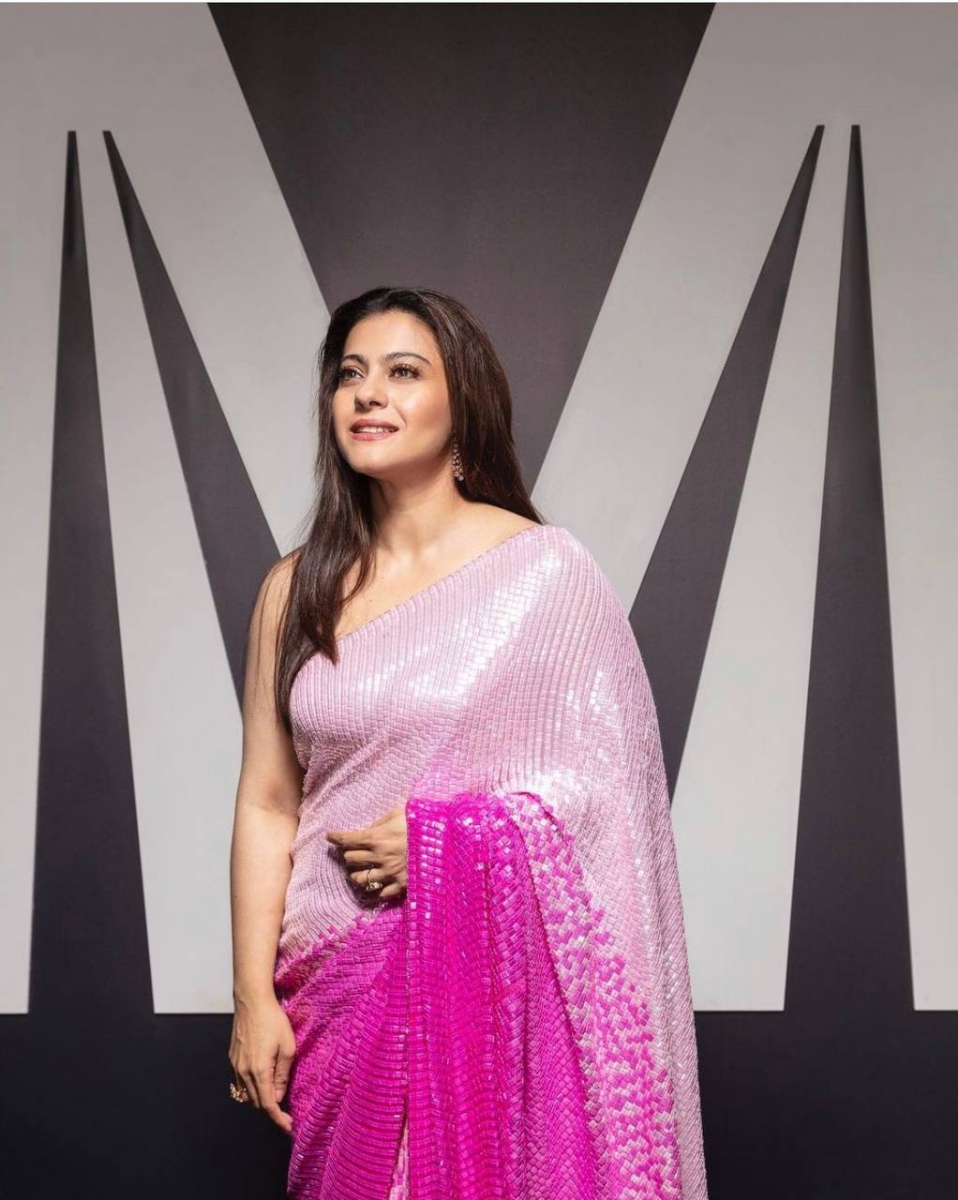 Picture of  Be Mesmerizing in the Dual-Shade Kajol Sequin Saree