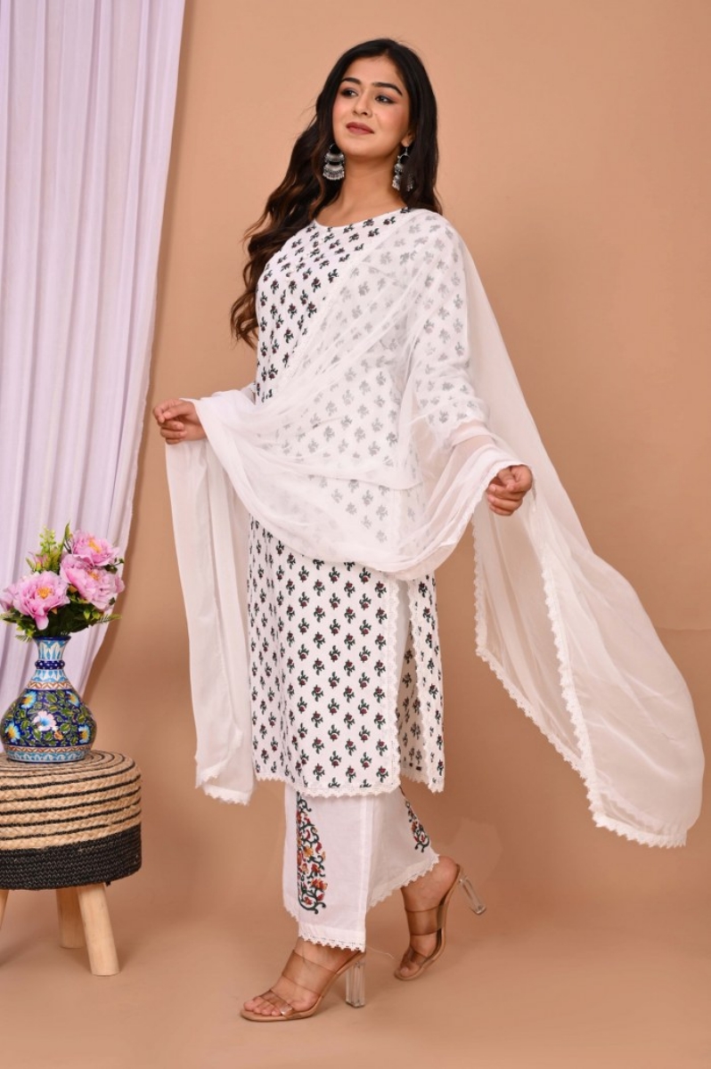 Picture of Beautiful Cotton White Kurti Pant Set with Malmal Dupatta