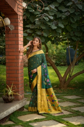 Picture of Be the Star in a Stunning Paithani Saree - Exquisite Craftsmanship Awaits!