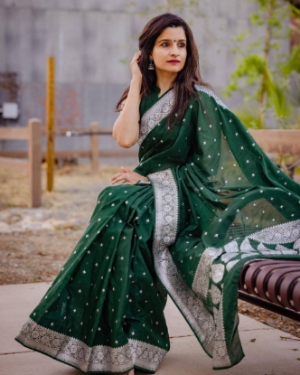 Picture of Celebrate Comfortably in a Breathable Organic Banarasi Saree