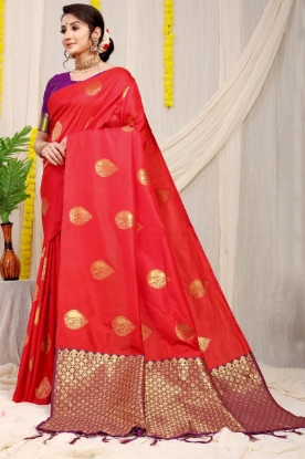 Picture of Stunning Silk Saree with Rich Pallu and Copper Zari Work